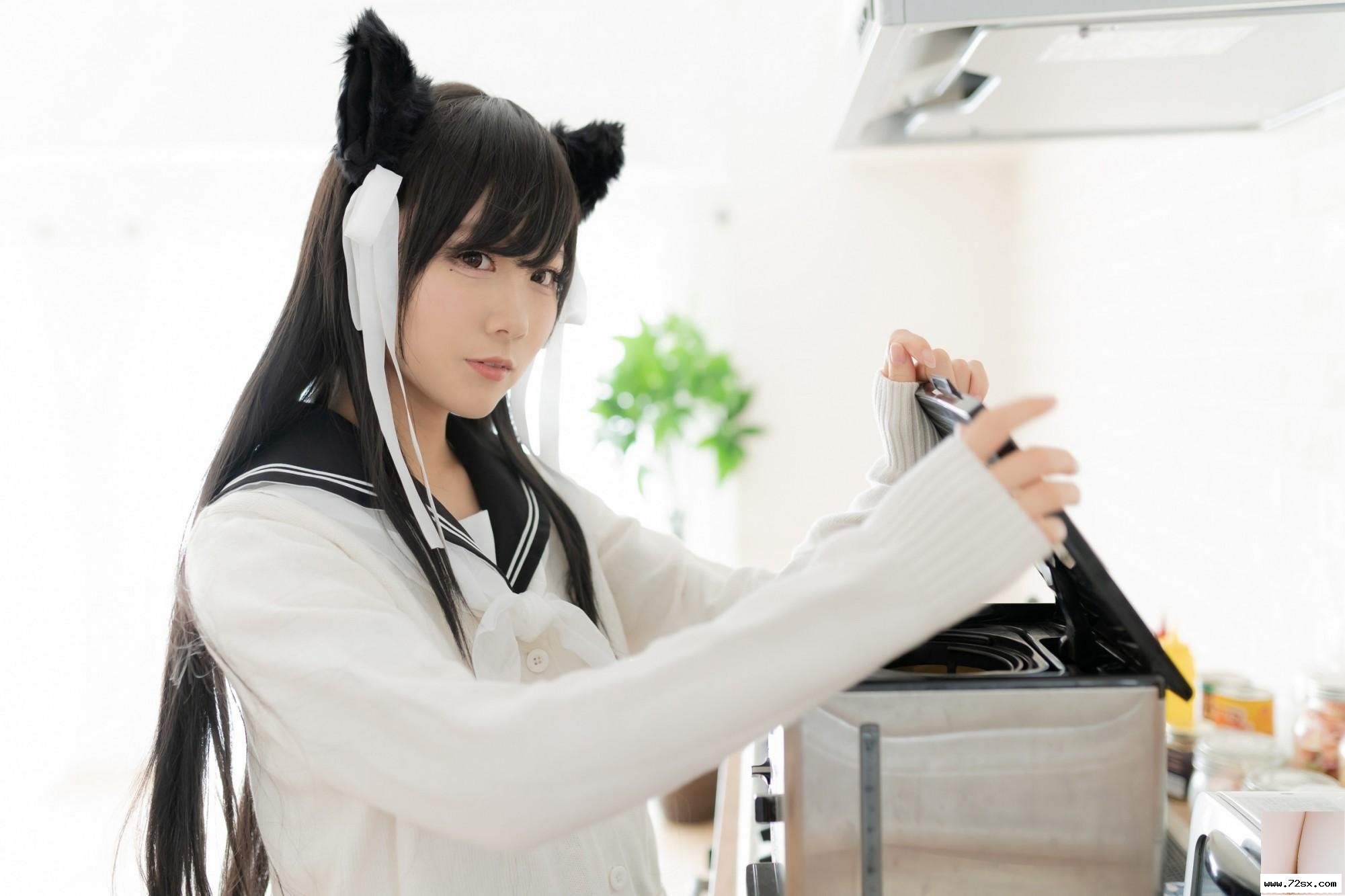 肯肯(肯肯)《碧蘭古線愛宕2》白色泳裝看心(97P) 2