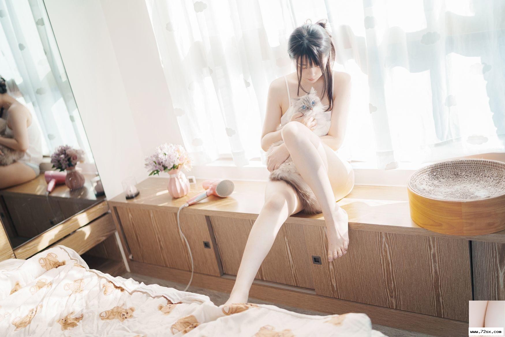 [網路收集] 福利少女-迷糊醬 《我的老婆 》 (71P) 2